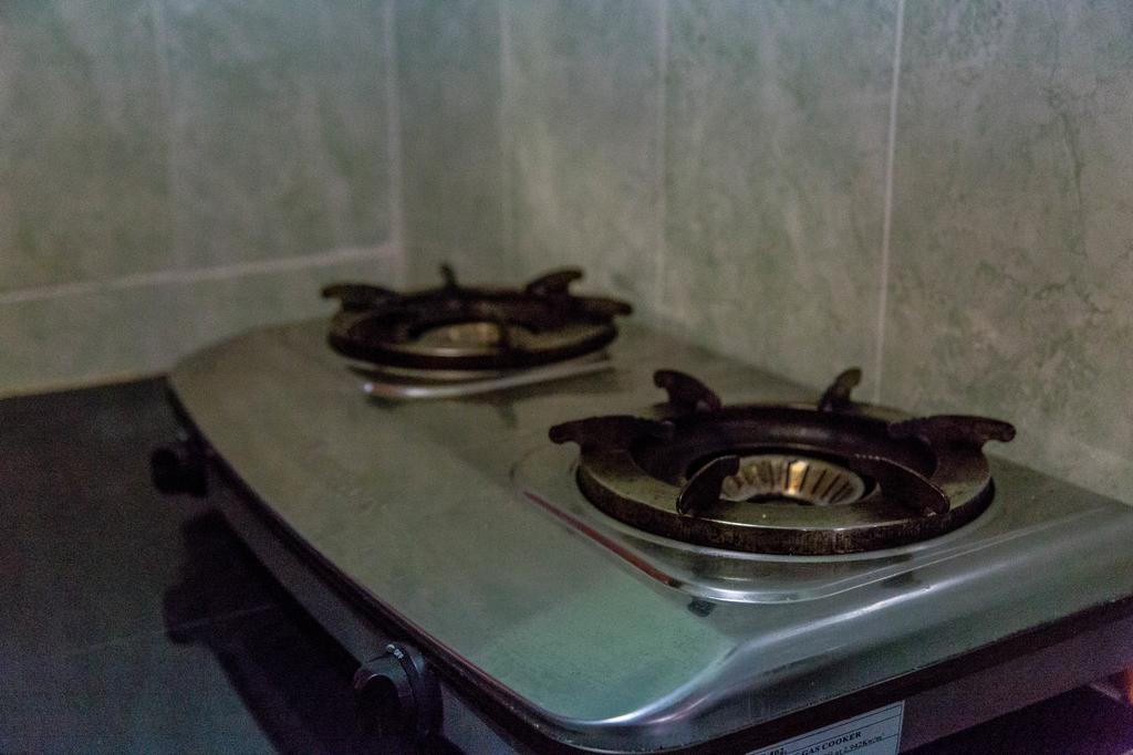 Kuniville Guest House ニエリ エクステリア 写真