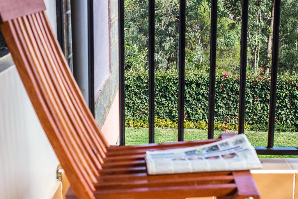 Kuniville Guest House ニエリ エクステリア 写真