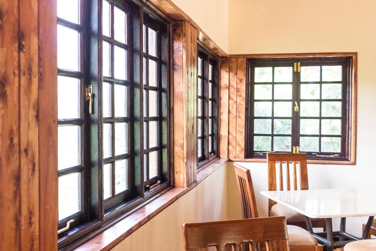 Kuniville Guest House ニエリ エクステリア 写真