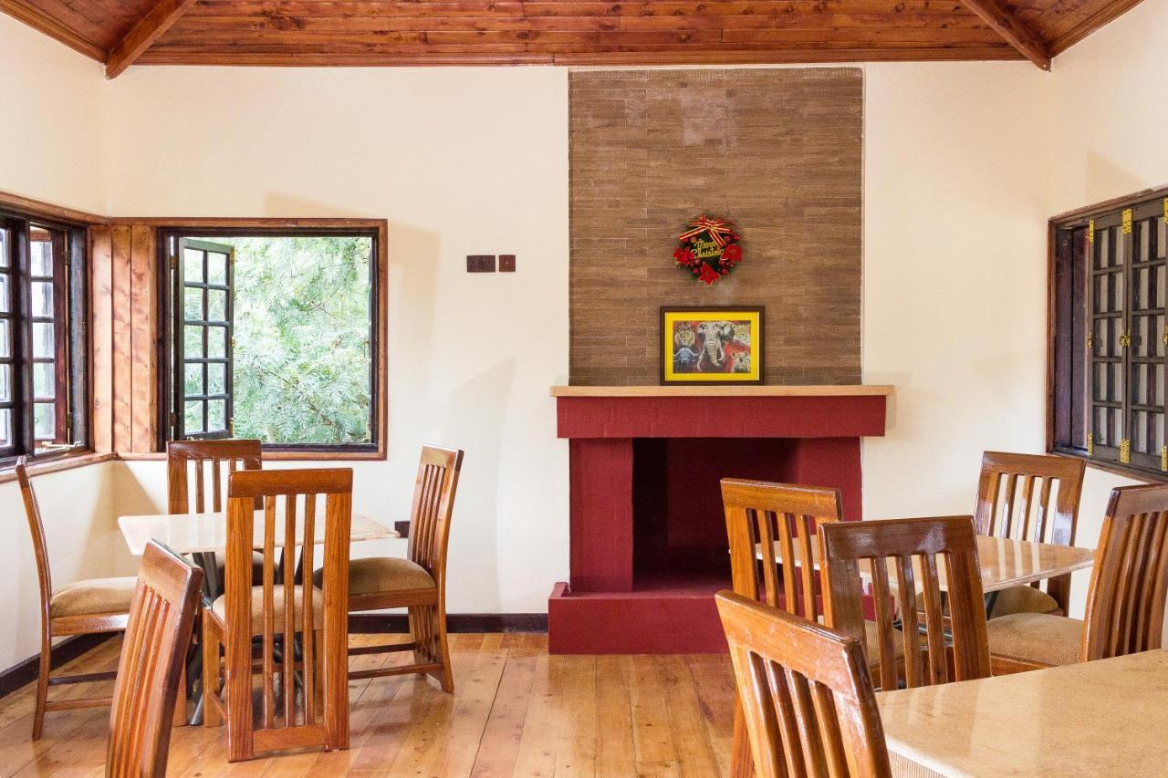 Kuniville Guest House ニエリ エクステリア 写真