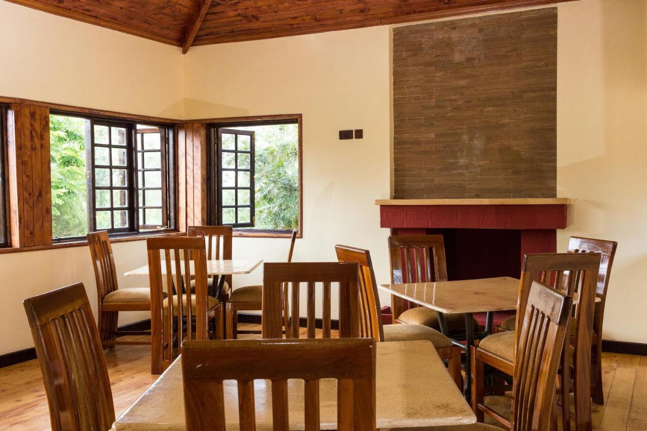 Kuniville Guest House ニエリ エクステリア 写真